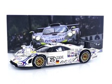 WERK 83 1/18 - PORSCHE 911 GT1