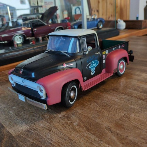 Camionnette ford 100 - camionnette, rat