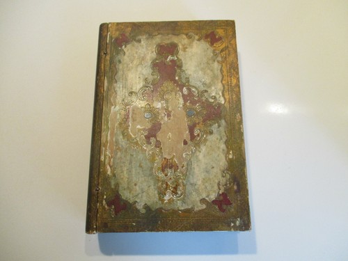 Boite bois faux - faux, livre