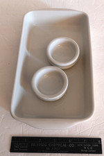Pillivuyt baking dish 10.5 X 5.5"  tab handles &  2 Pillivuyt condiment cups
