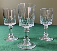 3 verres à liqueur en cristal Baccarat Ecailles Richelieu