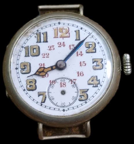 Montre mecanique militaire - montre,