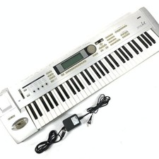 KORG TRITON Le 61-Key Music Workstation Keyboard Synthesizer