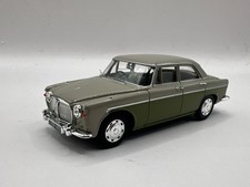 Lledo Vanguards Rover P5 MK11 Stone Grey/Juniper Green VA06900