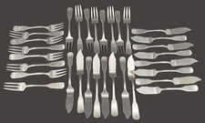 32 couverts à poisson Guy