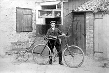 Ahj-72 Social History, Pigeon Fancier, Bicycle With Trailer, 1910. Photo