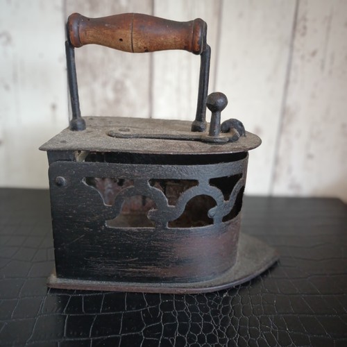 Ancien fer repasser braise - fer,