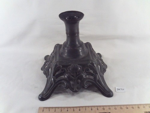 Ancien pied lampe - de,