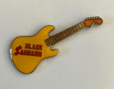 11 - Pin's RARE HEAVY METAL MUSIC BAND BLACK SABBATH ELECTRIC GUITAR