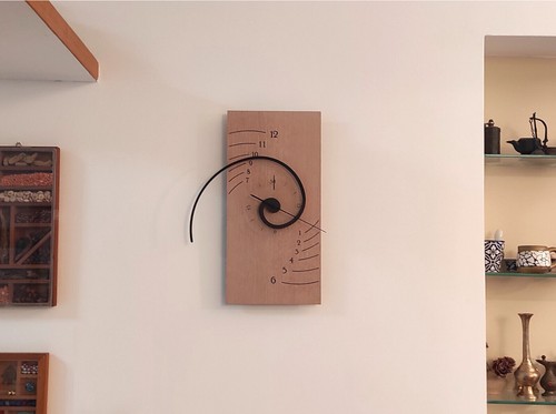 Horloge murale spirale unique