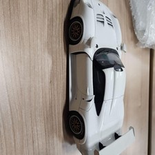 Porsche 911 GT1 miniature car white