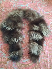 Col en fourrure de renard