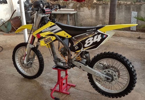 Suzuki rmz - (read, description)