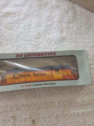 Ahm train emd 18 chessie - gp-18,