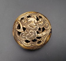 Netsuke ryusa manju -