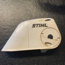 Capot avec Vis à ailettes