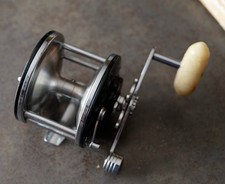 Moulinet vintage Penn 60 long