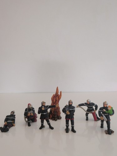 Figurines pompier papo - figurines,