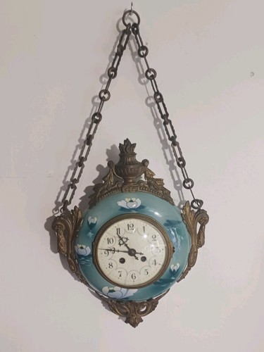 Ancienne pendule horloge