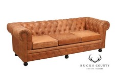 Chesterfield Style 7 Foot