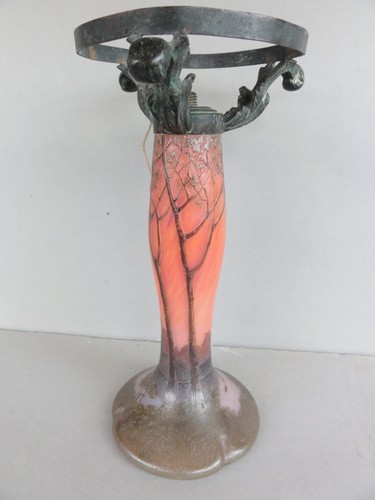 Pied lampe pate - pied,