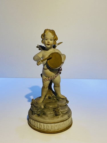 Statuette figurine biscuit - figurine, en
