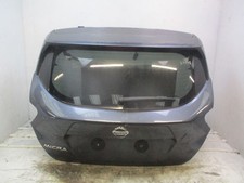 Malle / hayon / coffre Nissan