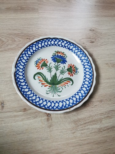 Assiette ancienne - , en