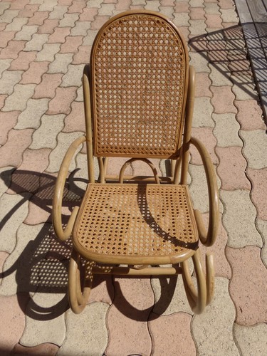 Ancien rocking chair - rocking, a