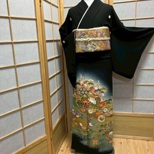 4323# Kimono Japonais Tomesode