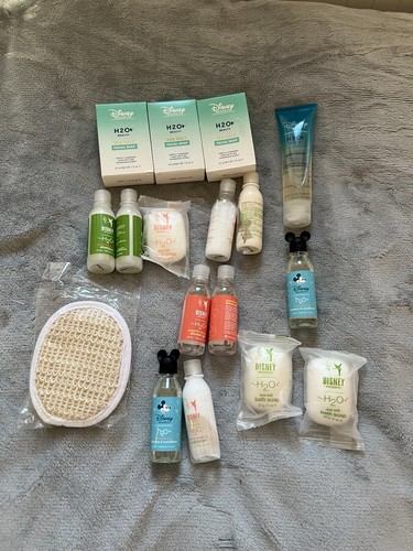 Disney resorts h2o beauty kit - disney,