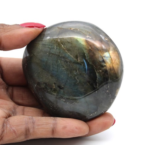 Labradorite stone pebble 170gr