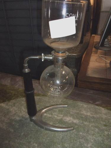 Cafetiere cona depression - , a