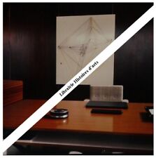 TROIS PHOTOGRAPHIES BUREAU