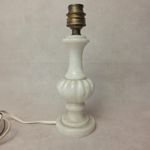 Pied lampe pierre - de,