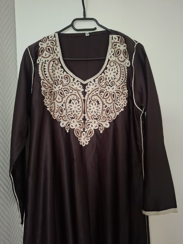 Robe traditionnelle - robe,