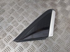 Enjoliveur D'aile Avant Droite