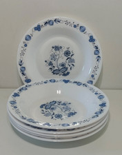 Lot six assiettes Arcopal