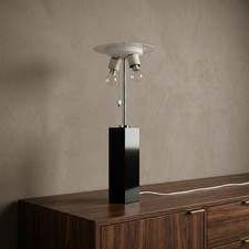 Lampe de table style Knoll