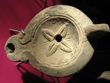 LAMPE A HUILE ROMAINE A DECOR