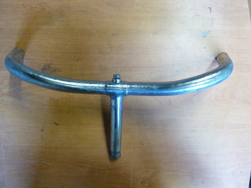 Ancien vélo guidon tourisme