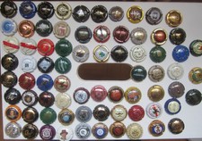 Lot + de 70 muselets capsules