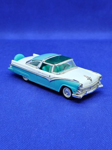 Ford fairlane crown - crown, victoria