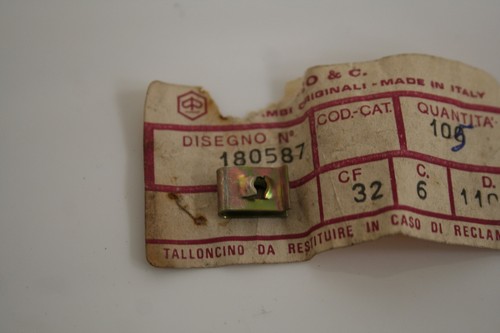 Plaquette élastique chassis - Élastique,