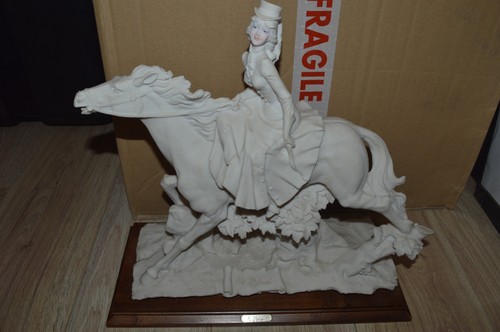 Ancienne selle latérale - , a