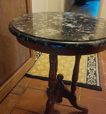 gueridon petite table joli marbre et merisier