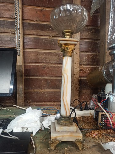 Lampe pétrole oil - à, lamp