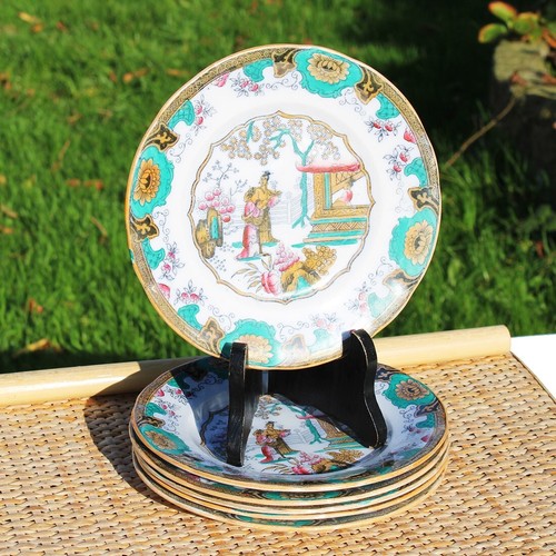Ensemble assiettes à - de, 6