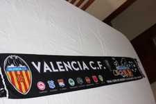 Écharpe Officiel Vintage De