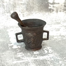 Mortier et Pilon d'Apothicaire